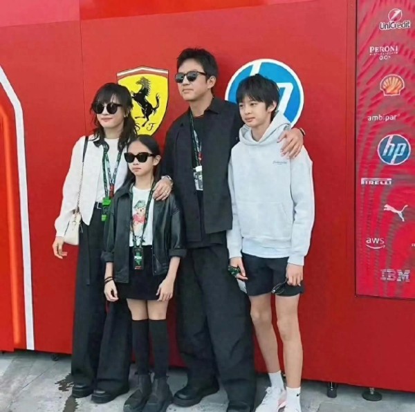 孙俪邓超移民后续来了 孙俪发长文回应，邓超转发并配15朵玫瑰