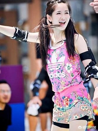 如何看待发微博很勤快的明星？