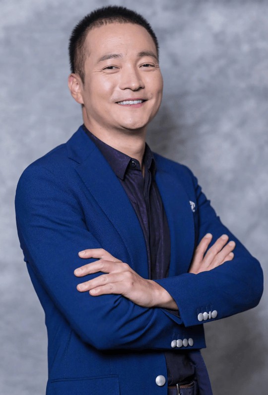 喻恩泰正面回应婚变风波：纯属捕风捉影，已报警立案