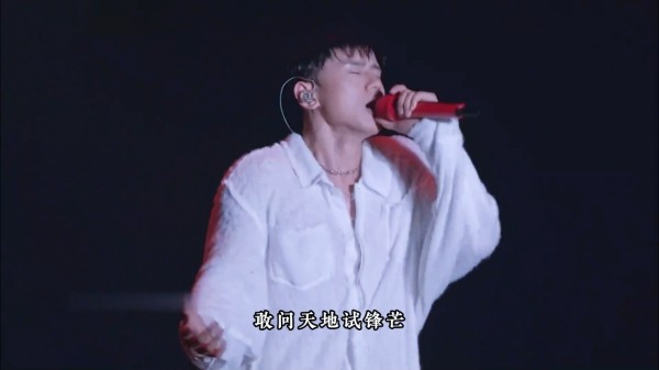 华语乐坛三大宝藏歌手,论唱功周深张杰毛不易,谁才是华语一哥