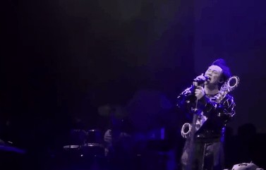 明星求生欲合集,看一遍笑一遍,明星的各种搞笑的瞬间!