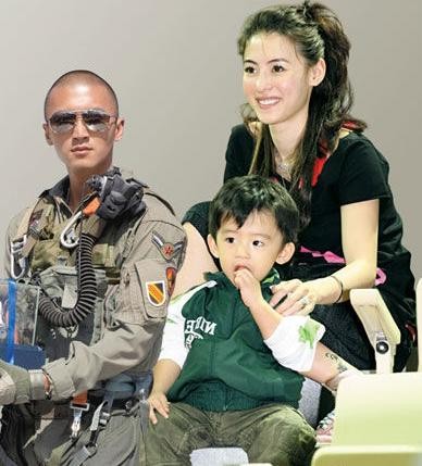 盘点最团圆和睦的明星家庭