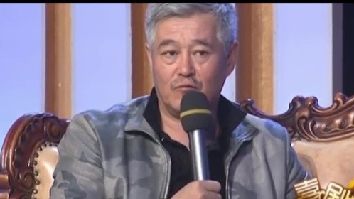 一个头磕下就是父子， 赵本山 ：只要我活着，就会管你们