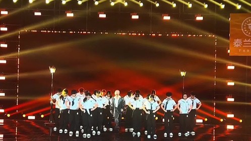 我们有自己的刀群舞 踩点好爽