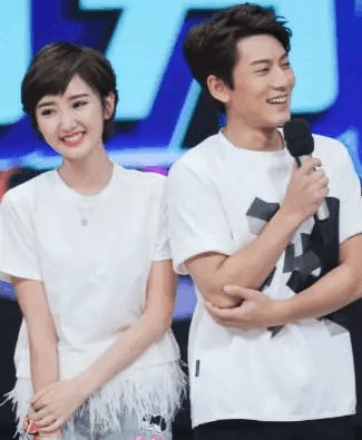 娱乐圈6对明星情侣, 第一对相恋6年不同框, 罗晋唐嫣被催婚