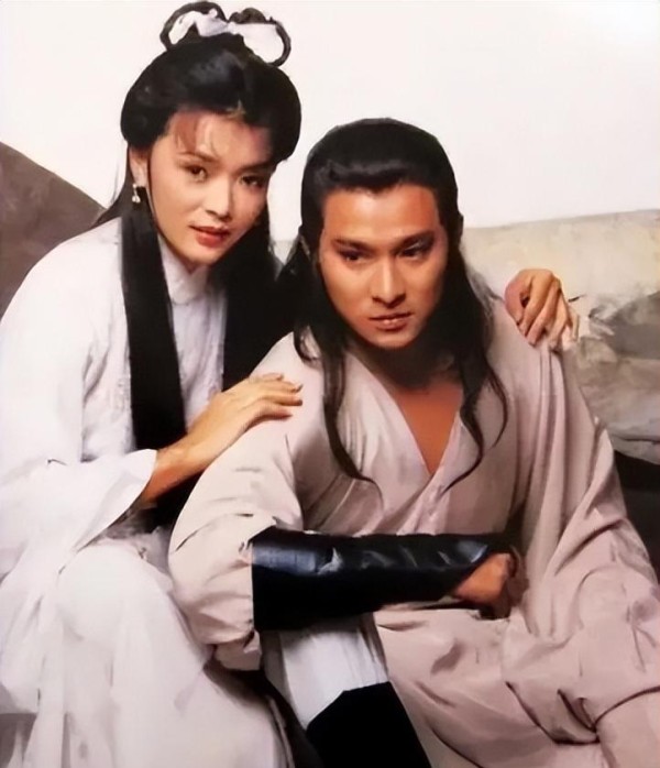 刘德华唯一承认前女友,分手后曝其私密事,40年仍未放下