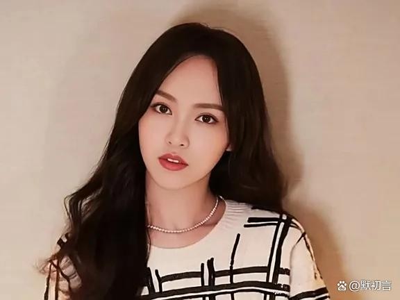 唐嫣粉丝团20年庆生：从“紫萱”到“公益大使”，一场双向奔赴的成长