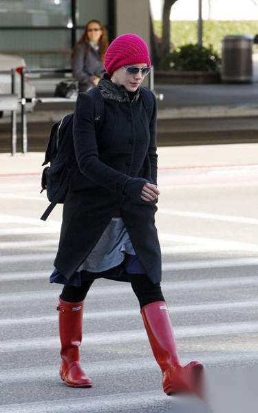 新年明星出街 穿出时髦新气象