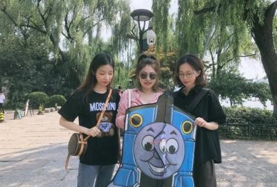 童年好友 人物 第1张