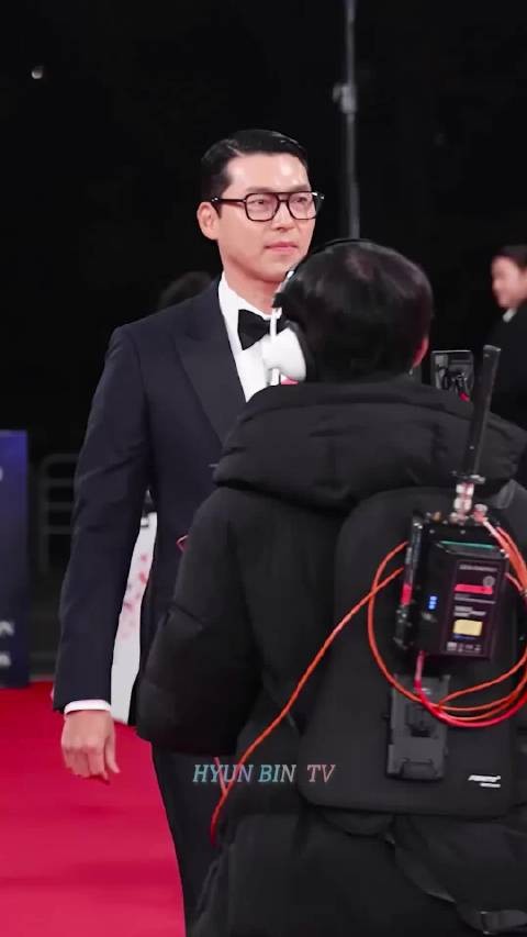 不要太帅啦,而且好可爱哈哈哈哈