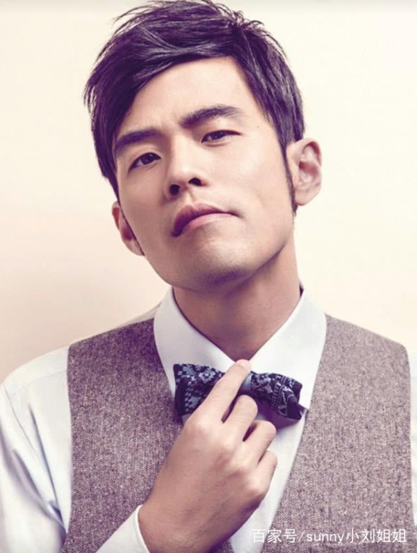 华语乐坛最受欢迎四大男歌手：“二杰”上榜，而他才是乐坛霸主！