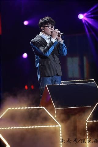 明日之子毛不易冠军!巨星不易,网友赞最实至名归的选秀冠军了