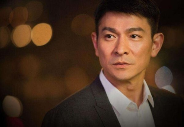 这个巨星出道至今红火了30多年，用自己的好人品走遍娱乐圈