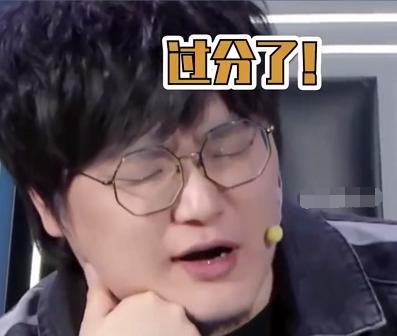 太直接！薇娅直播回应转型明星传闻，直言当明星哪有当主播赚钱