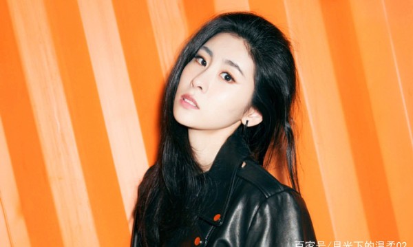 《中国好声音》有7个冠军学员，但只有一个女生，却只有她红了