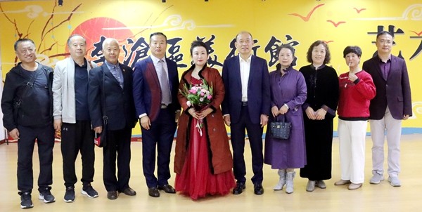 春泥诗社歌手王艺霖新歌发布会在青岛成功举行