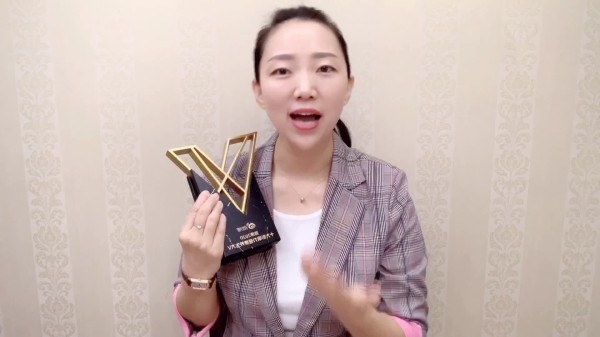 微博2020十大影响力健康养生大V 大家好，我是营养师张淋琳……