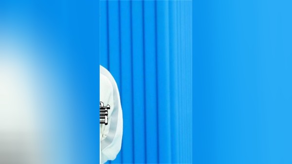 肖战手握7个高奢代言，这才是内娱顶流