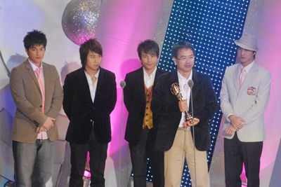 4个红极一时的偶像组合，都记得的人暴露年龄，他们仍有超高人气