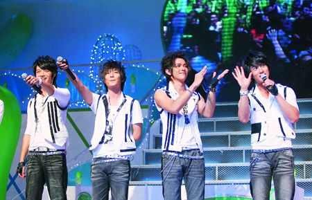 4个红极一时的偶像组合，都记得的人暴露年龄，他们仍有超高人气