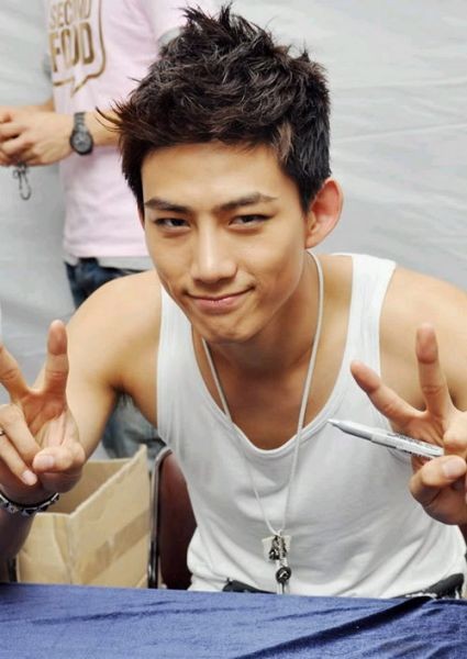 韩娱每周一星：“禽兽偶像”代言人玉泽演