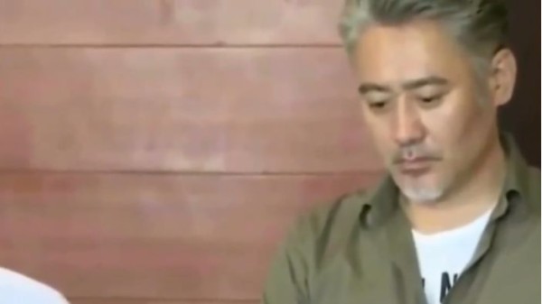 吴秀波出轨门，女主陈昱霖母亲又发长文爆料，亮出发给男方的短信