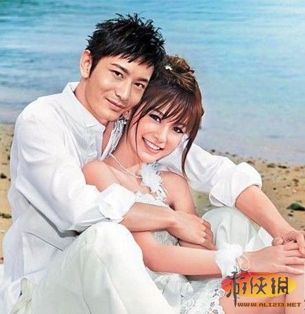 花好月圆 盘点娱乐圈成双成对的10对明星情侣(10)