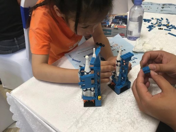 论坛充场/购物充场公司 明星发布会观众充场 明星歌迷粉丝 群众演员供应/过千场经验