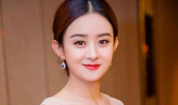 明星私下“聊天记录”曝光赵丽颖太撩人，杨幂最污，热巴被拉黑