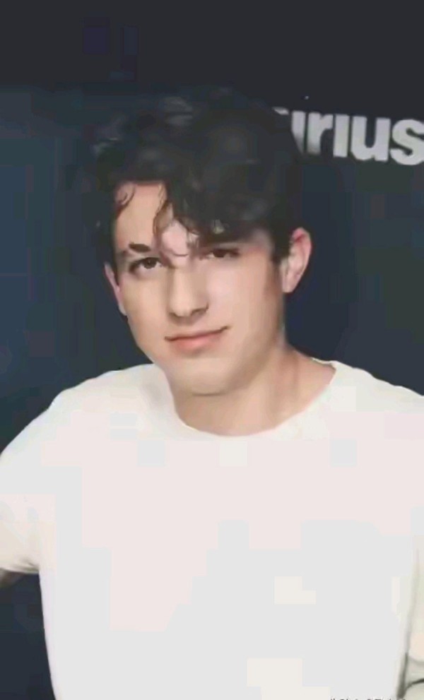 今日娱乐热点榜，你肯定没有看过