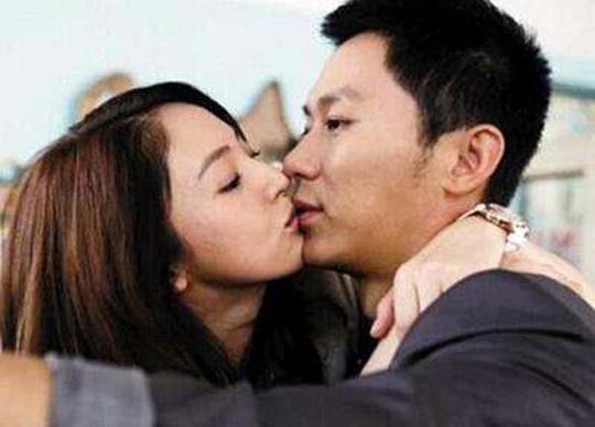盘点11位大明星惊人恋爱史，李小璐和李晨曾相恋多年