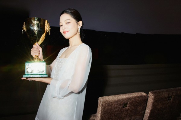 “辛芷蕾梁婷和解”“辛芷蕾威尼斯影后”全网舆论分析报告