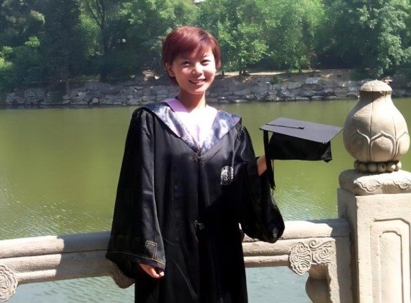 16年前，那个靠北大师生筹款，赴美留学的才女黄思路，后来怎样了