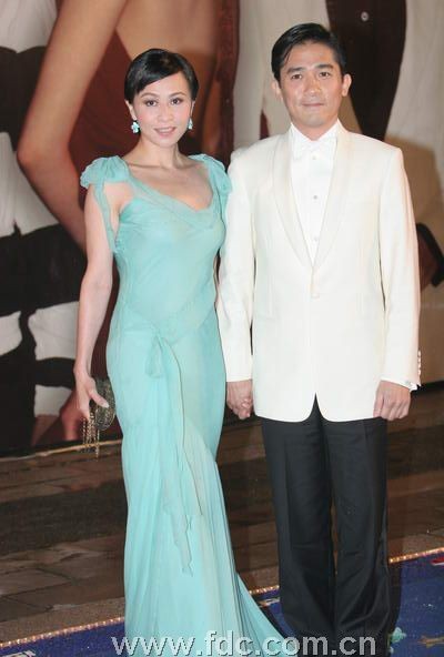 豪宅里办运动会的明星们