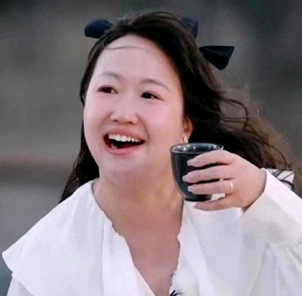 选秀麦琳减重13斤似换脸，千禧辣妹风回归，瘦才是王道？