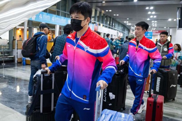 樊振东、孙颖莎、朱婷等人气明星抵达全运会澳门赛区