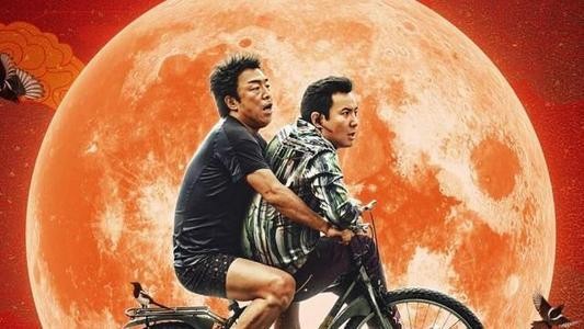 盘点一下自带喜感的明星，站在那就想笑，他排第一没人反对