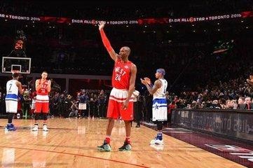 科比有几个记录无人能破？NBA扣篮王、最年轻全明星