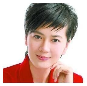 原央视知名女主持人,被查后又成功保释,老公背景让人惊讶