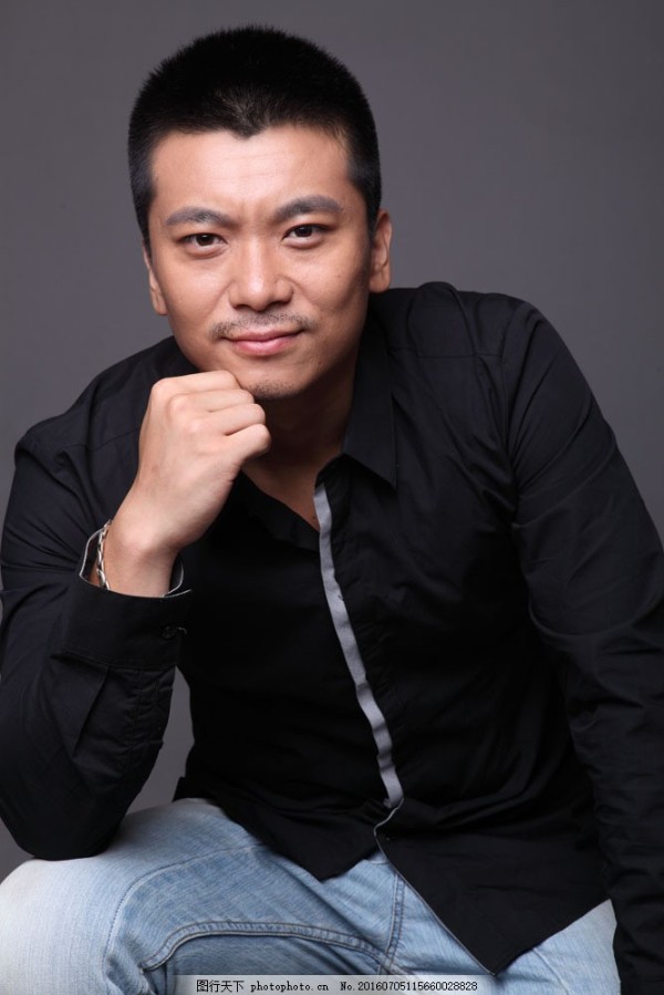 男明星偶像图片