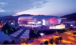 星光熠熠齐聚宝能广州国际体育演艺中心 ——点亮大湾区文娱地标,聚圈强链驱动发展