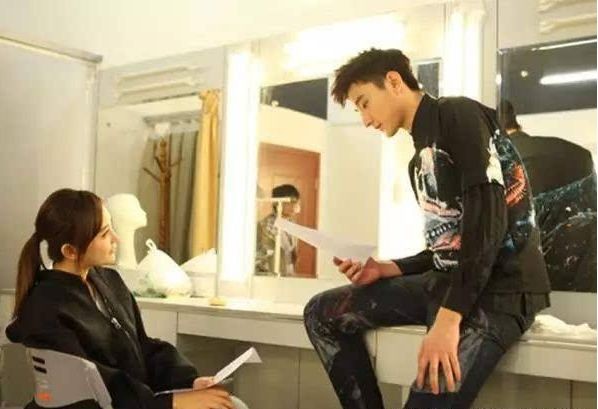 录完真人秀节目就分手的明星,前三对表面和平,第四对对簿公堂