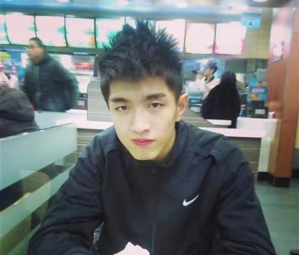 与赵丽颖解约，反手签赵丽颖捧红的男演员，这经纪人手段太高明