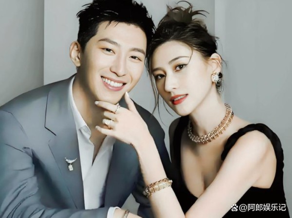 一天曝出4个大瓜！知名女星老公行贿、王晶爆料大S、向太被打脸，个个离谱