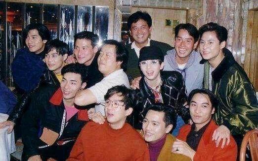 香港巨星的绝版合影，最后一张绝对有毒，让人忍不住哭了