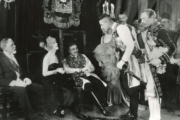 《凯莉女王》剧照