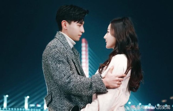 金鹰奖票选进入白热化，杨紫难敌迪丽热巴，胡歌有望再度加冕