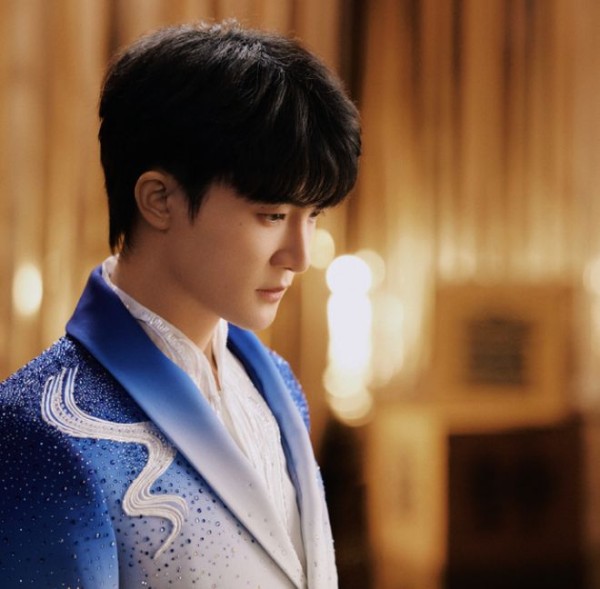 周深被知名音乐人炮轰，大众审美出现了偏差。