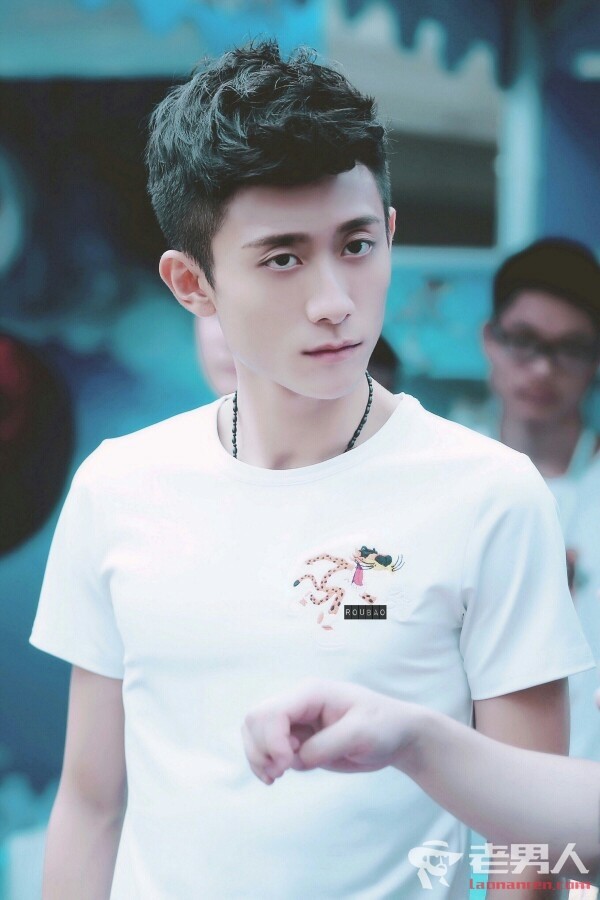 张一山为什么要退出娱乐圈_吴京宣布暂别娱乐圈 除了吴京还有他们也要告别娱乐圈