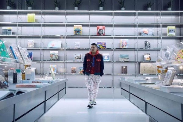 品牌新风向，跨界联名艺术圈之新风潮